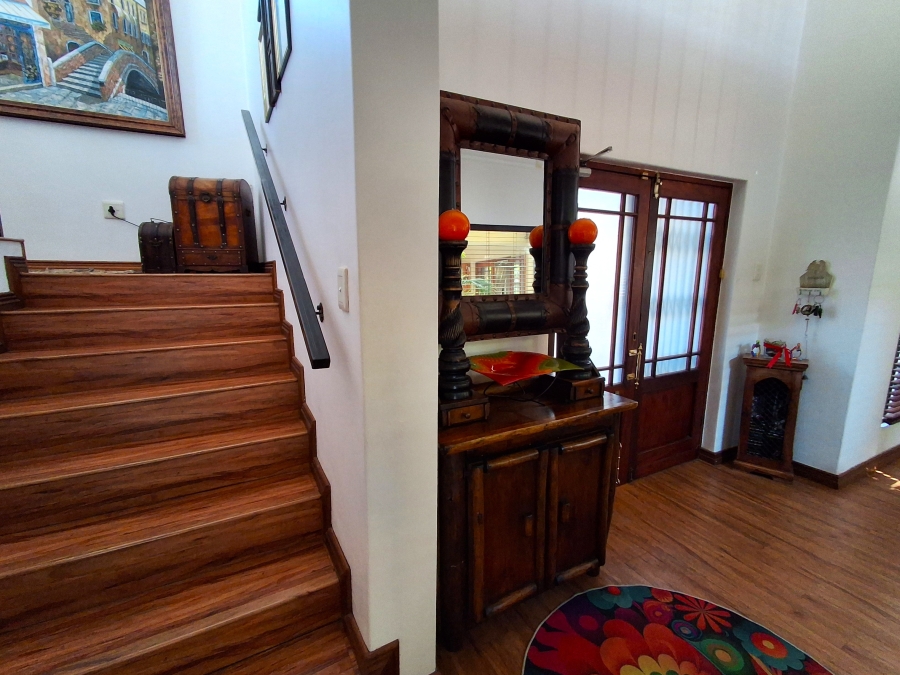 3 Bedroom Property for Sale in Melodie North West